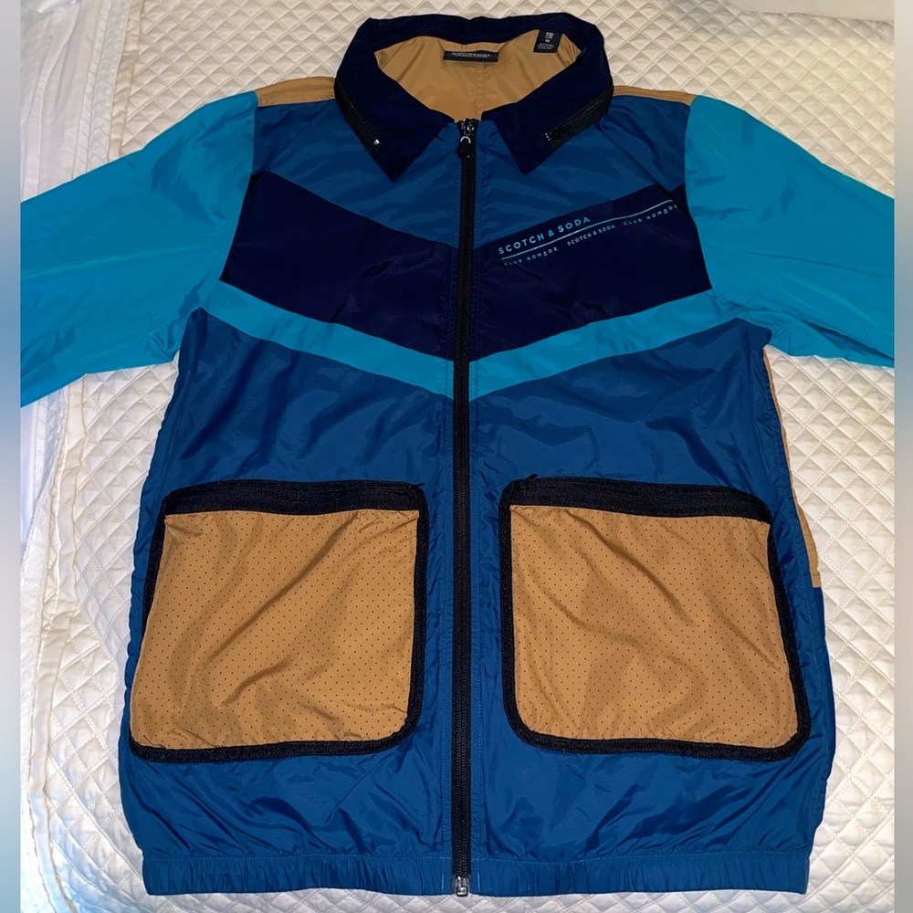 Scotch and Soda Lightweight Hooded Windbreaker